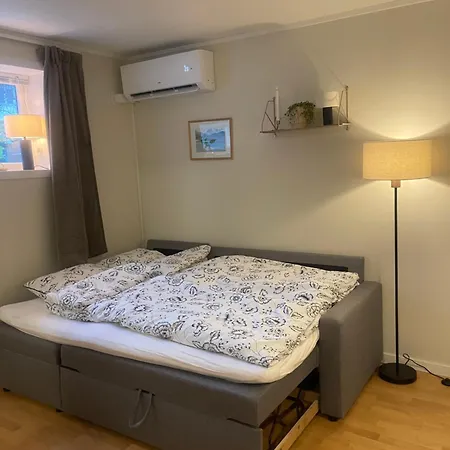 Cozy Near Downtown With Parking * Tromsø