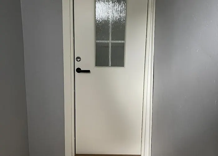 Cozy Near Downtown With Parking Apartamento