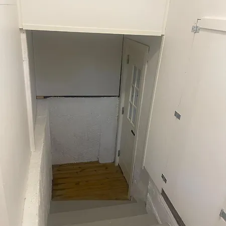 Apartment Cozy Near Downtown With Parking Tromsø